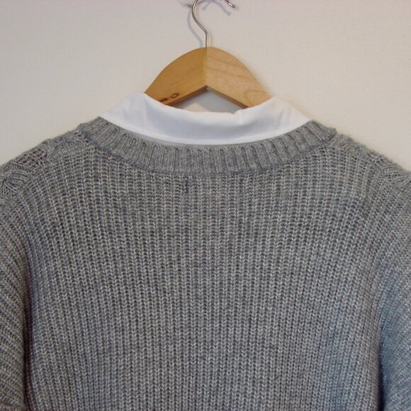 Rachel Zoe Gray Cable Knit Sweater White Collar Shirt V-neck Size Large XL - Picture 11 of 12